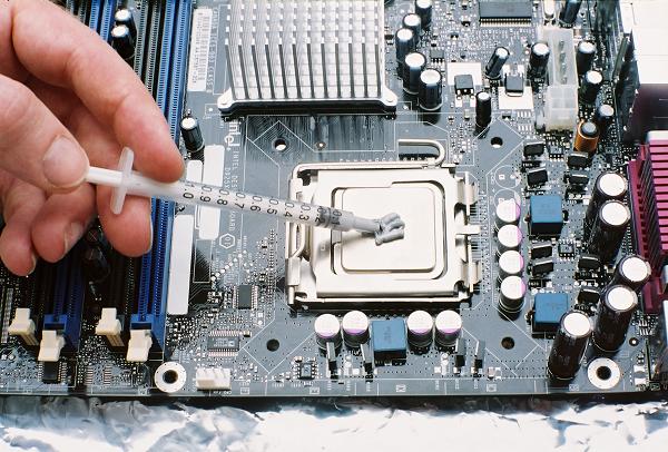 Dec 21, 2011. I think you mean thermal paste not glue. If you use thermal glue on your CPU and  heatsink it's going to pretty much be permanently attached.